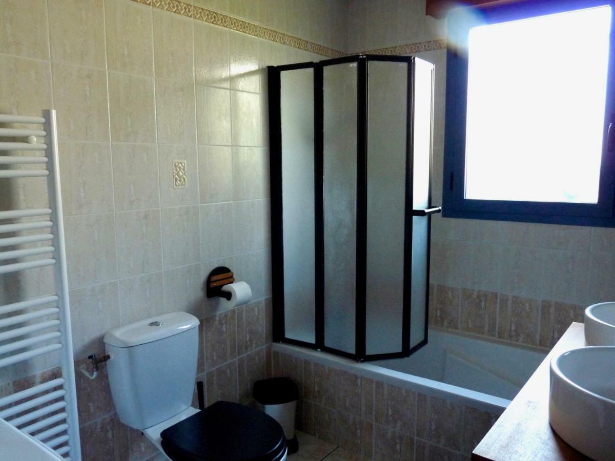 Suite A 800M De La Plage Saint-Lunaire Exteriör bild